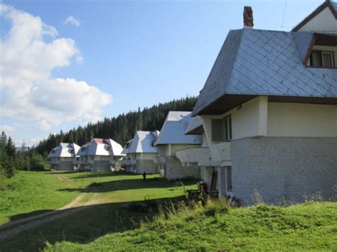 vidra parc cazare|Vilele Vidra Voineasa, Romania